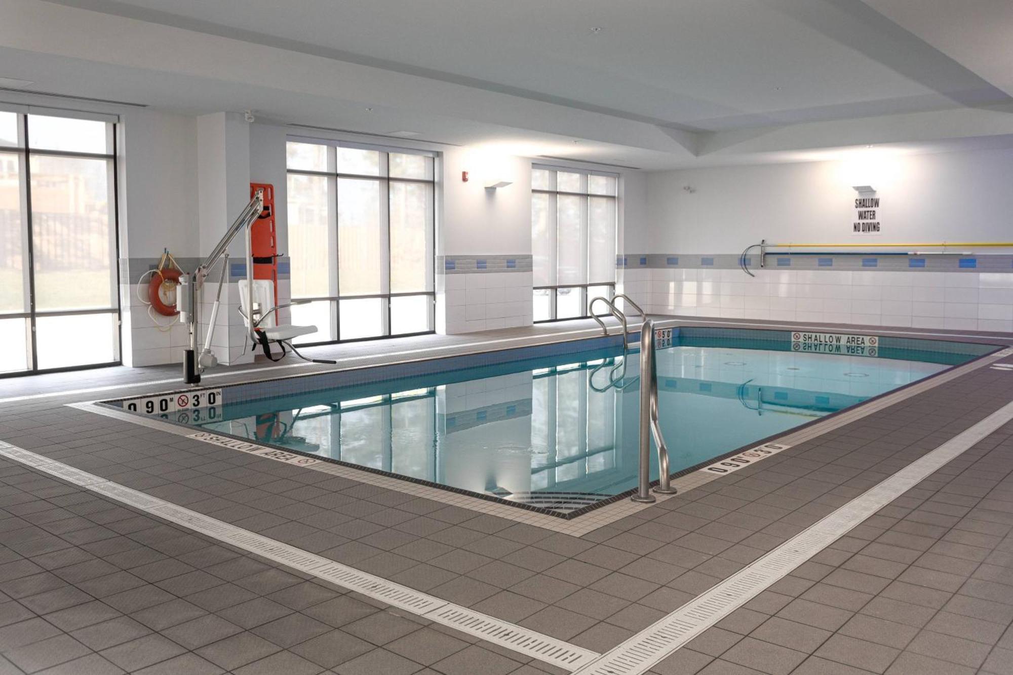 Towneplace Suites By Marriott Petawawa Extérieur photo