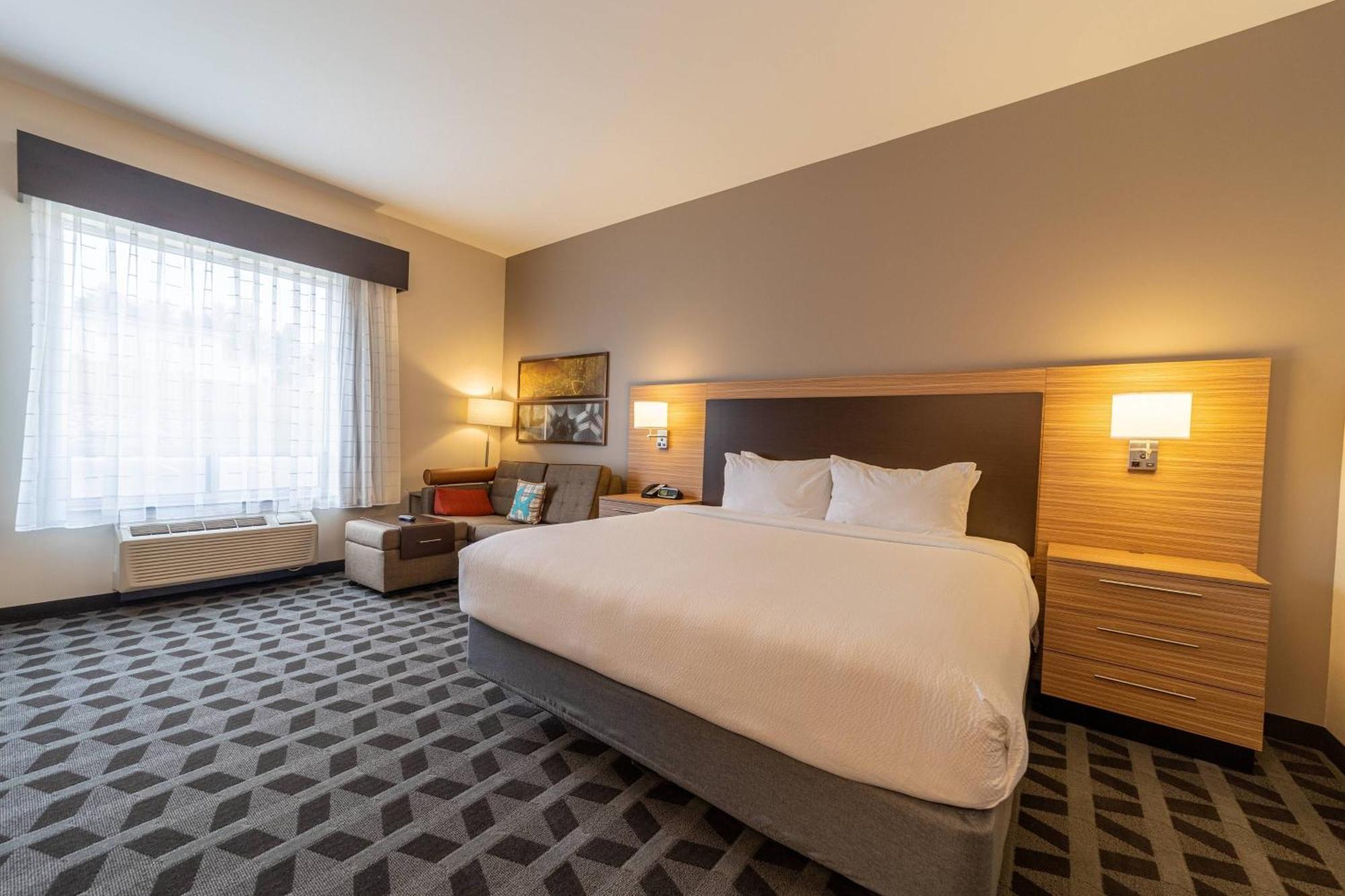 Towneplace Suites By Marriott Petawawa Extérieur photo